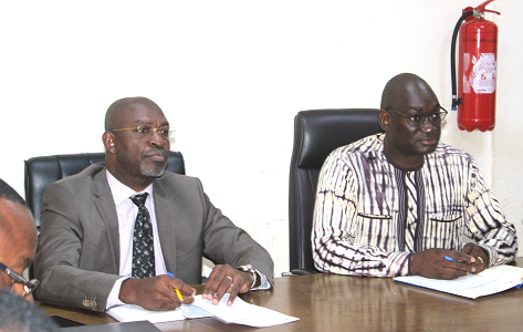 Adoption d’un Cadre d’assurance qualité des productions statistiques Les acteurs du système statistique national outillés à l’élaboration d’une feuille de route (Ouagadougou, le 19 septembre 2023) -Le Directeur général de l’INSD Boureima OUEDRAOGO a présidé la cérémonie d’ouverture de l’atelier de sensibilisation et d’initiation à l’élaboration du cadre national d’assurance qualité du Burkina Faso. Une formation initiée par l’INSD pour renforcer les capacités des acteurs du Système statistique national (SSN