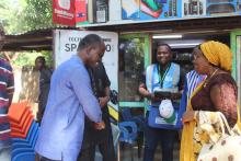 Recensement Général des Entreprises : le Gouverneur des Hauts-Bassins prend le pouls de la collecte des données sur le terrain